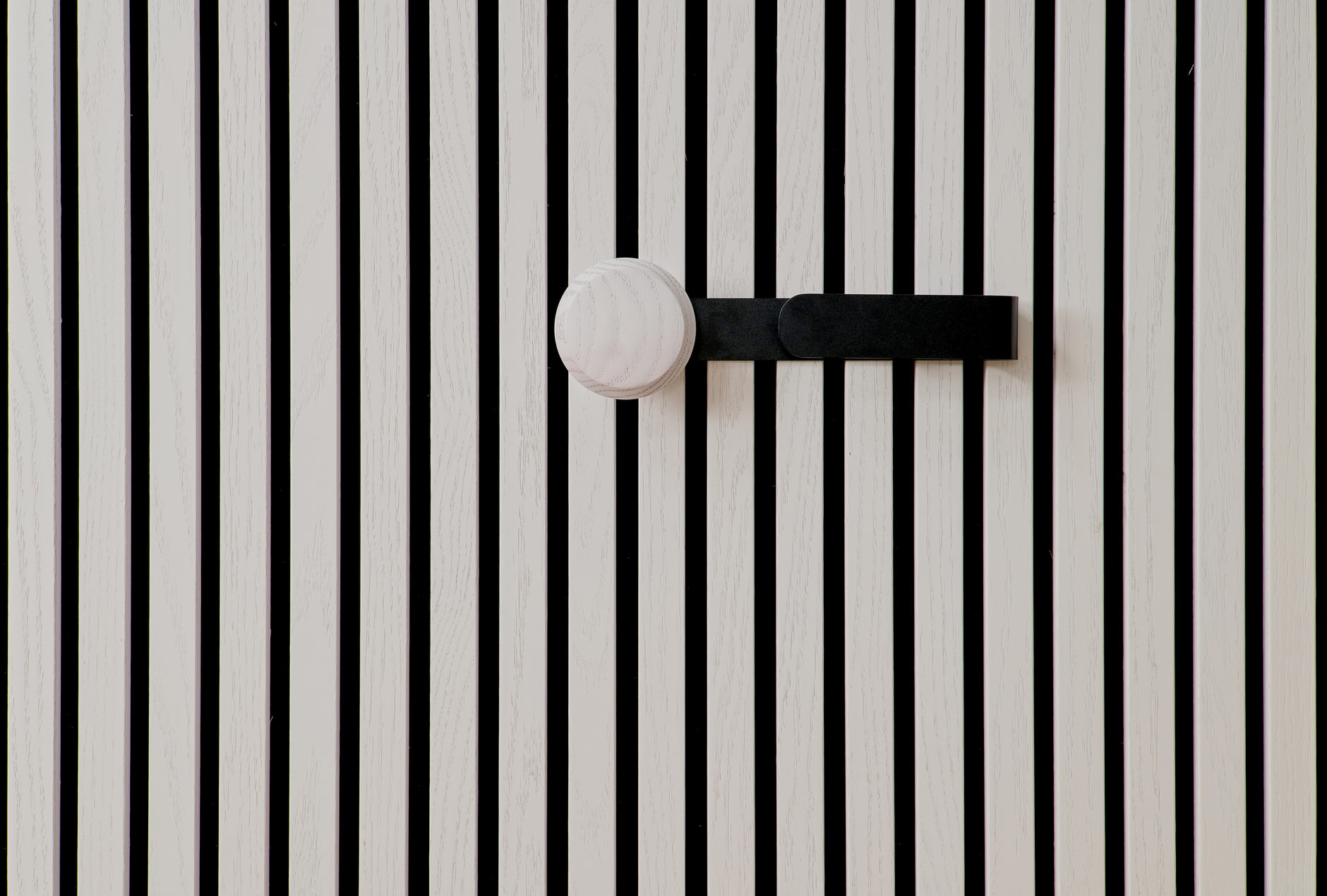 Ter Hürne Living Wall Function Haken Holzknopf Eilin Lang, Schwarz